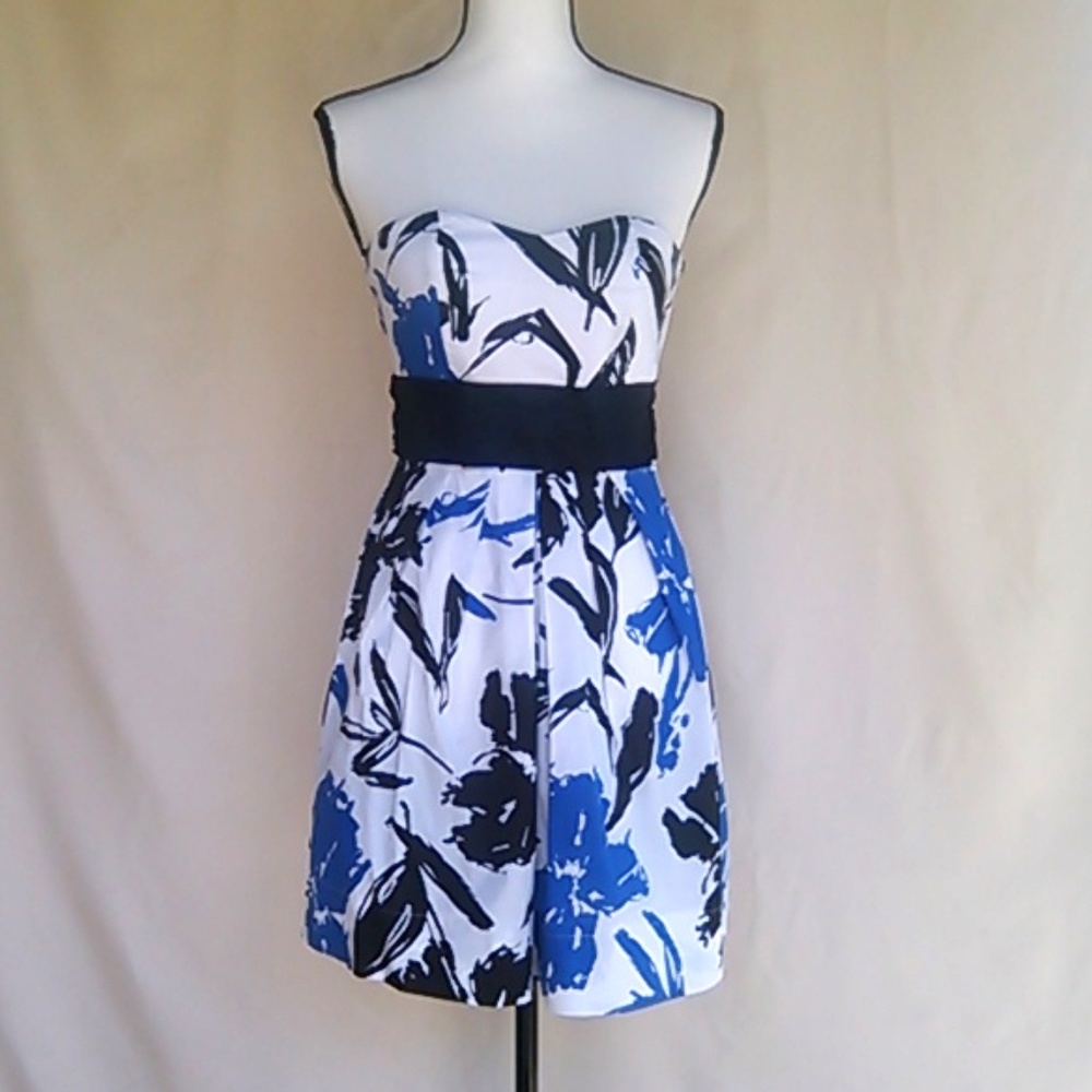 Ruby Rox White Floral Strapless Sweetheart Neck Mini Dress Size 3 Juniors